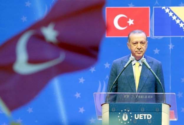 Peste 100 de persoane, condamnate la detenţie pe viaţă în Turcia 1 erdogan_10.jpg