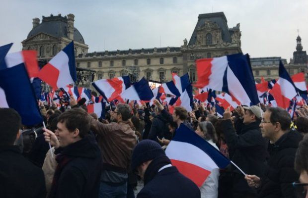Manifestații împotriva lui Emmanuel Macron 1 macron_6.jpg
