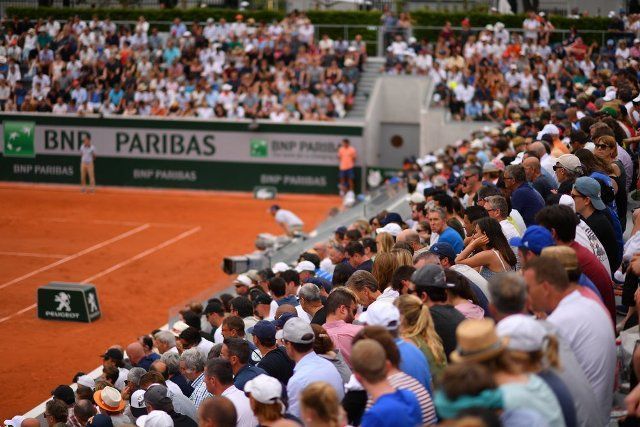 Roland Garros. Meciul Simonei Halep a fost amânat 1 rg3.jpg