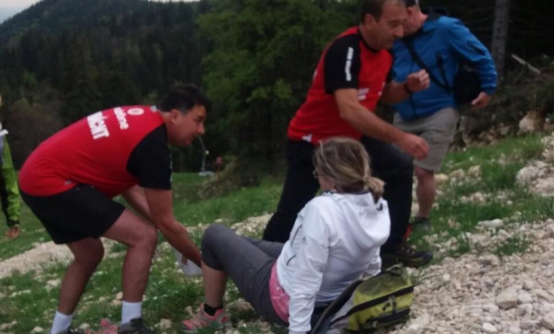 BRAȘOV. Turistă din Germania, preluată de salvamontiști din Masivul Postăvarul 1 turistagermania.jpg