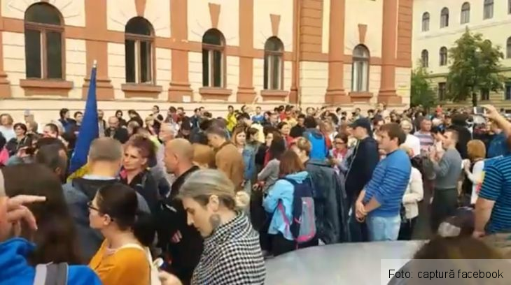 PROTESTE în BRAȘOV, București și alte orașe 1 2_253105.jpg