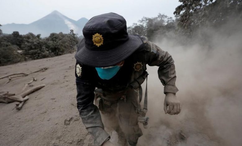 Bilanțul erupției vulcanului Fuego din Guatemala 1 eruptie.jpg