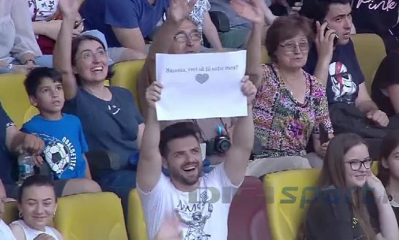 Simona Halep, cerută în căsătorie pe „Arena Națională” - FOTO 1 halepcerere.jpg