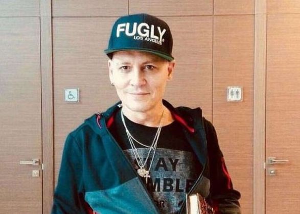 Johnny Depp, grav bolnav?!... 1 johnny_depp_252855.jpg