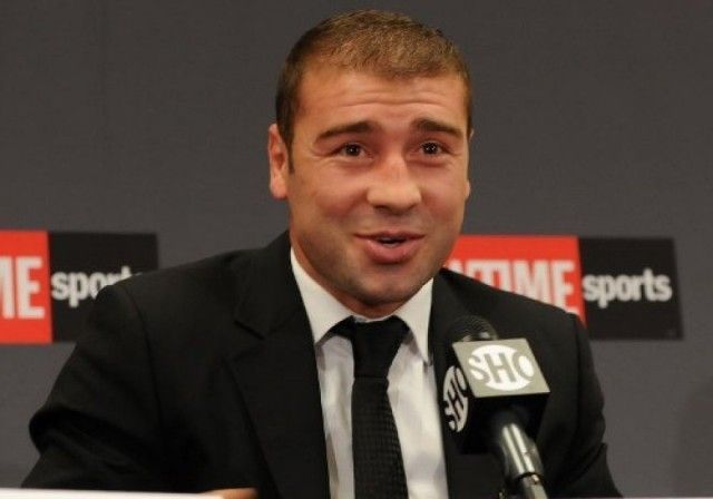 Lucian Bute va deveni tată pentru a doua oară 1 lucian_5.jpg