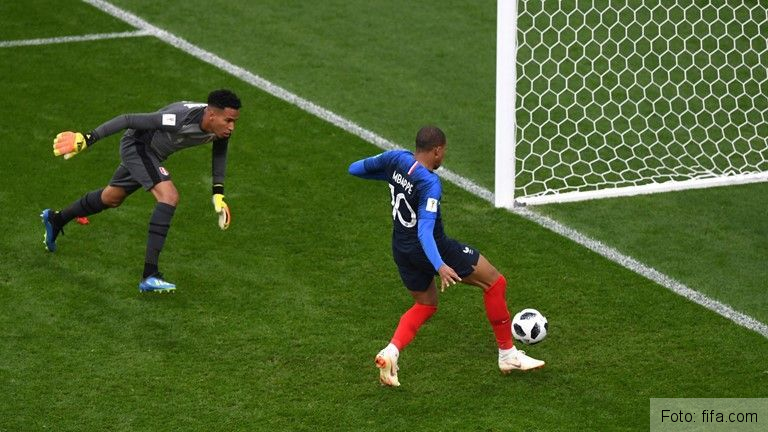 CUPA MONDIALĂ 2018. Franța și-a luat biletul pentru optimi 1 mbappe_3.jpg