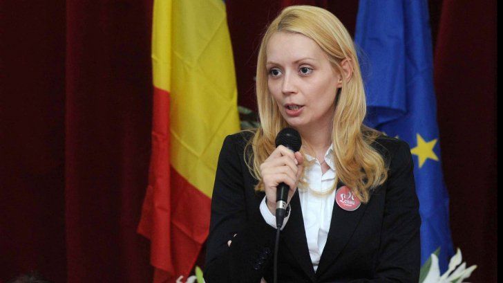 Daciana Sârbu: „Am decis să mă despart de PSD şi să-mi continui mandatul în PE ca europarlamentar independent” 1 dacianasarbu2.jpg