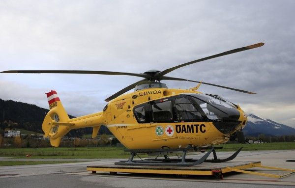 Patru răniți în urma prăbușirii unui elicopter medical 1 elicopter_16.jpg