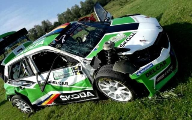 Pilotul brașovean Dan Gîrtofan s-a răsturnat cu mașina 1 girtofan.jpg