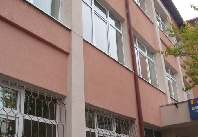 BRAȘOV. 203 dascăli se definitivează în învățământ. O educatoare, cu 10 pe linie! 1 img-5899.jpg
