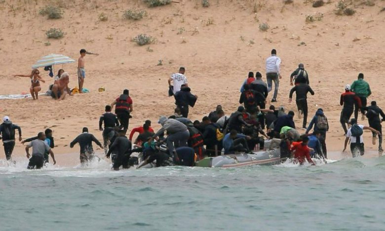 O plajă din Spania, destinația a peste 30 de migranți 1 migranti_8.jpg