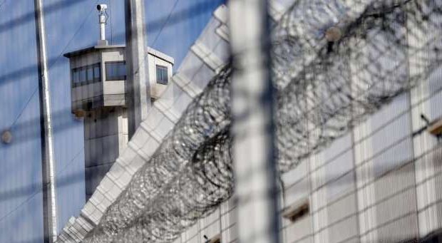 Un deținut a evadat cu elicopterul 1 prison.jpg
