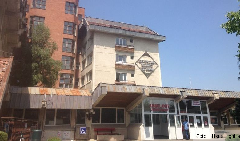 EXCLUSIV BRAŞOV. Fetiţe internate de urgenţă după ce au ingerat insecticid 1 spitalul-copii27.jpg