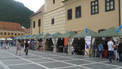 targ-carte-muzica.jpg
