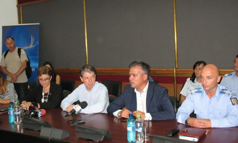 conf-presa-cerb3.jpg