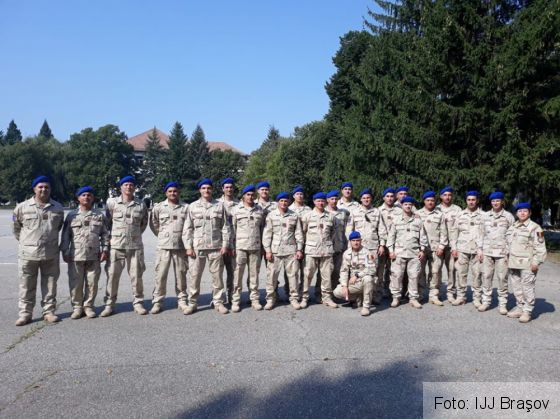 Un luptător de la IJJ BRAŞOV, printre jandarmii români aflaţi în misiune în Afganistan 1 jandarm afganistan 2_255877.jpg