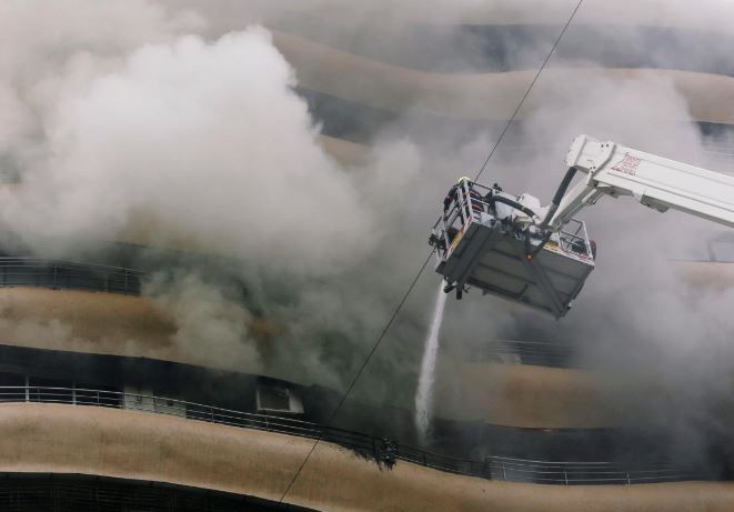 Cel puțin patru morți în urma unui incendiu 1 mumbai.jpg