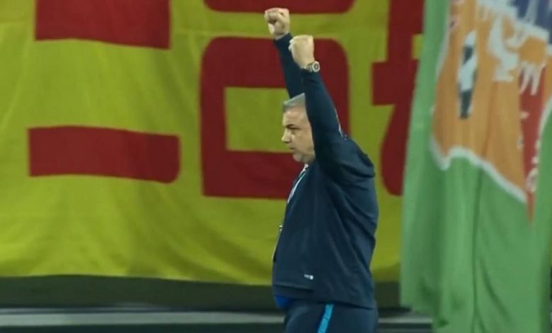 Cosmin Olaroiu și Dan Petrescu, față în față în China 1 oli_3.jpg