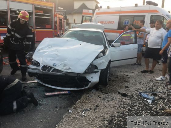 Update. BRAŞOV. O şoferiţă a ajuns la spital, după accidentul pe care l-a provocat în Stupini 1 IMG-20180902-WA0005_256297.jpg