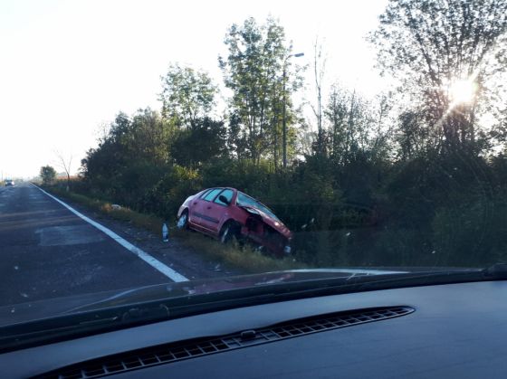 BRAȘOV. Șofer încarcerat și pasager rănit, într-un accident pe DN 11 1 IMG-20180922-WA0006_257245.jpg