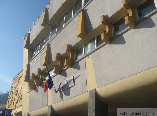 Şomerii braşoveni sunt aşteptaţi şi ei la „şcoală” 1 ajofmsomerigraffitilocuridemunca1_3.jpg