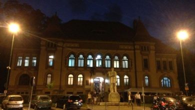 bibiloteca-nocturna.jpg
