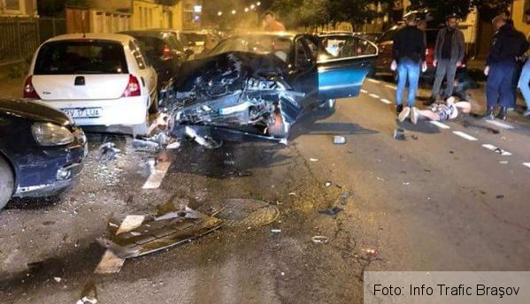 BRAȘOV. Urmărire în trafic de pe Bulevardul Gării până pe strada De Mijloc! Polițiștii, nevoiți să folosească arma (FOTO) 1 fb-img-1536645638430.jpg
