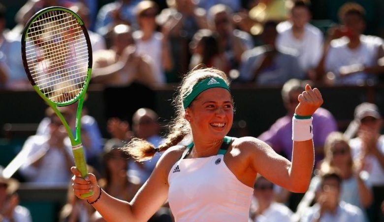Jelena Ostapenko a primt cadou o mașină de lux 1 jelenaostapenko_3.jpg