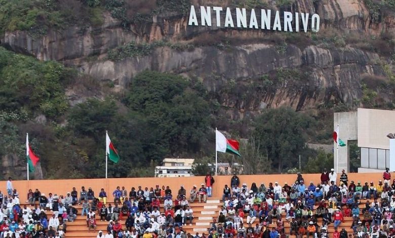 Busculadă la stadion. Un mort și 37 de răniți 1 madagascar_2.jpg