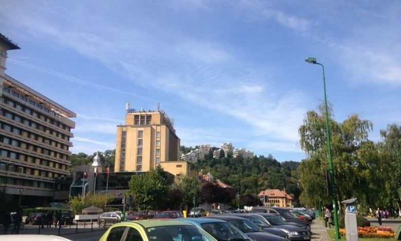 BRAȘOV. Trafic suspendat în centru pentru sărbătorirea Zilei Pompierilor 1 masini-bulvearduleroilor.jpg