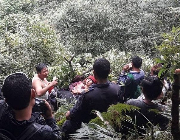 Un elicopter s-a prăbușit cu șapte persoane la bord 1 nepal_2.jpg