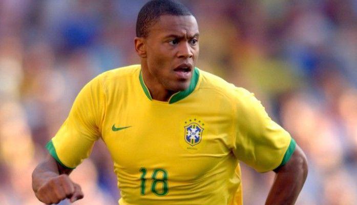 CFR Cluj vrea să scape de Julio Baptista 1 baptista_4.jpg