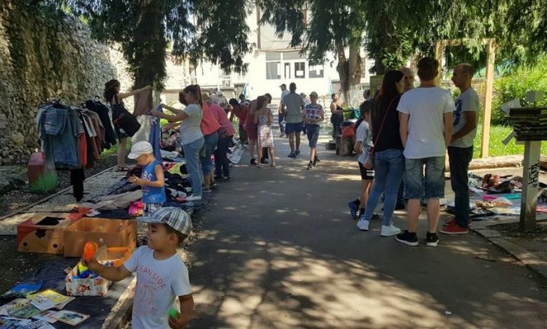 BRAȘOV. Bazarul cu Lucruri Gratis are loc duminică 1 bazar_8.jpg