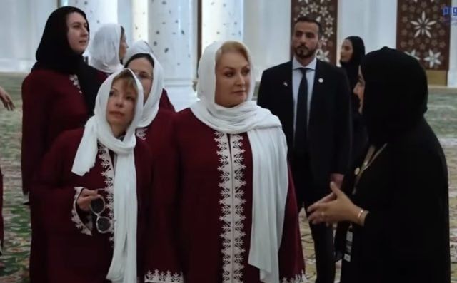 Investitori din Emiratele Arabe Unite ar fi interesați să construiască port în București, pe Canalul dorit de Ceaușescu! 1 dancilamoschee.jpg