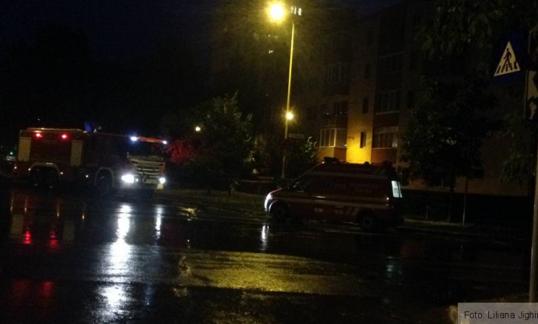 BRAȘOV. Două mașini de pompieri pentru o... oală uitată pe foc 1 img-0789_2.jpg
