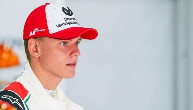 Fiul lui Schumacher, campion în Formula 3 1 mick.jpg