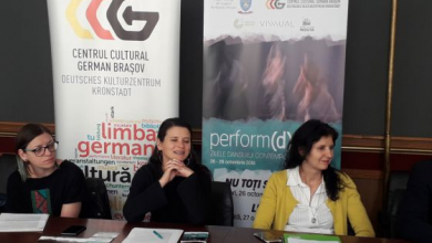 performdance_258631.jpg