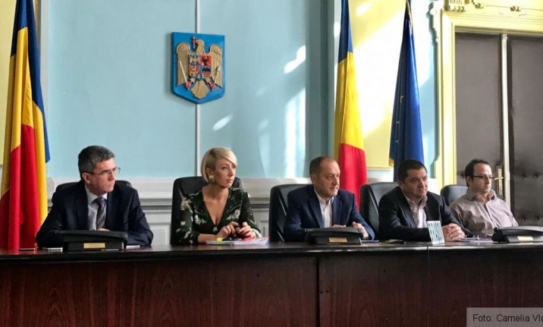 BRAŞOV. Organizarea referendumului, pe ultima sută de metri. Ce modificări s-au făcut faţă de alegerile precedente?! 1 prefectura_10.jpg