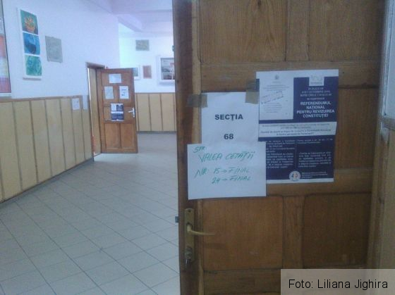 Update. REFERENDUM marcat de absenteism. BRAȘOVUL rămâne peste media națională 1 votare3_257914.jpg