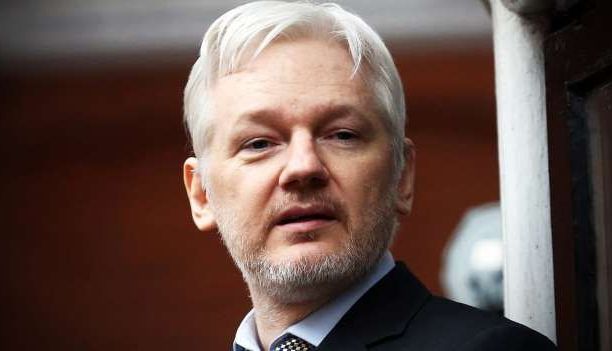 Julian Assange, anchetat în SUA 1 assange.jpg