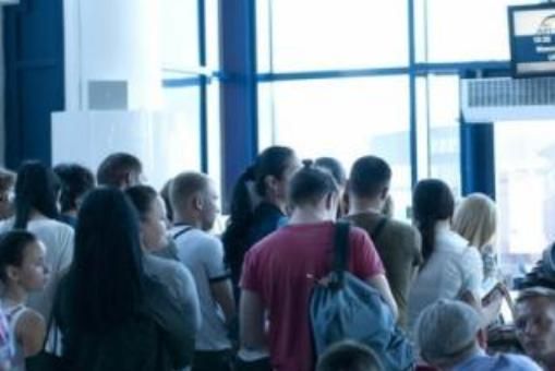 În fiecare zi din 2017, 300 de tineri au emigrat din România 1 depopulare.jpg