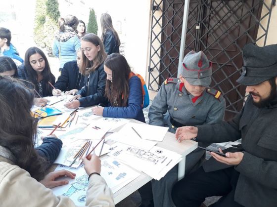 BRAȘOV. Scrisori de pe „frontul” din Piața Sfatului 1 festival-reconstituire2_259554.jpg