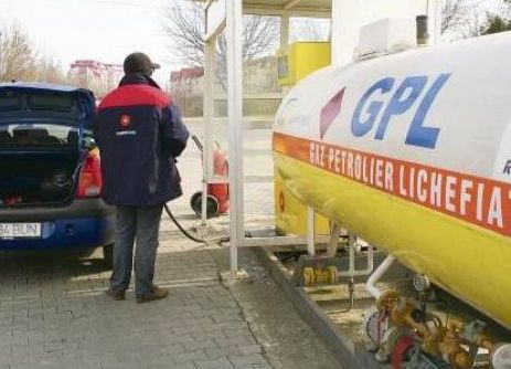 BRAȘOV. Practică periculoasă, descoperită de Protecția Consumatorilor într-o stație GPL 1 gpl.jpg