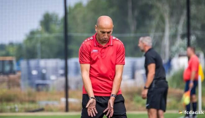 CE REACŢII! Guvernanţii români, ARĂTAŢI cu degetul!!!; Robert Ilyes: „Ne facem de râs”; Cornel Dinu: „Ăştia sunt administratori de colonie”!!! 1 ilyes_3.jpg