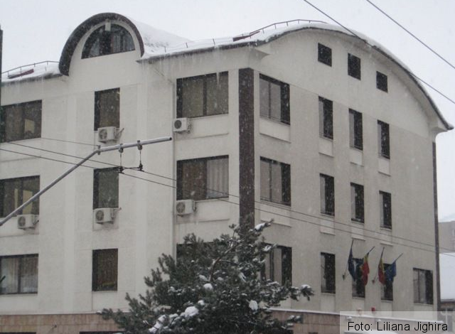 EXCLUSIV. 1.374 de BRAŞOVENI şi-au cumpărat peste 2.936 de ani de vechime în muncă 1 img-1299_3.jpg