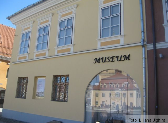 BRAȘOV. Publicații lansate la Muzeul Civilizației Urbane 1 img-1871_2.jpg