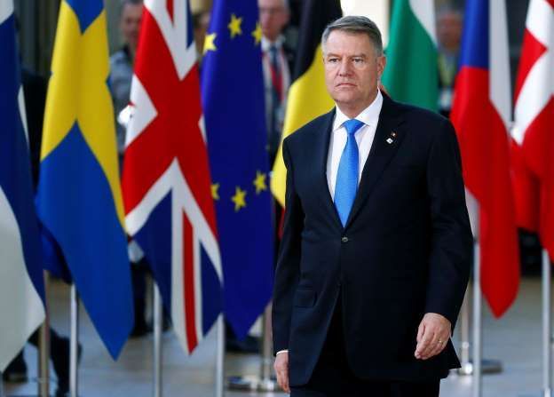 Președintele Klaus Iohannis va avea săptămâna viitoare consultări cu reprezentanții societății civile privind referendumul 1 klaus_7.jpg