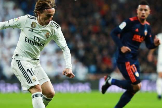 Luka Modric a câștigat Balonul de Aur 1 luka_3.jpg