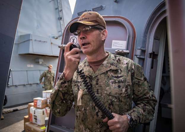 Şeful de operaţiuni al marinei SUA, găsit mort 1 scottstearney.jpg