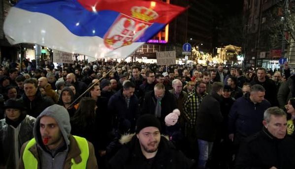 Proteste împotriva președintelui sârb Vucic 1 serbia_2.jpg